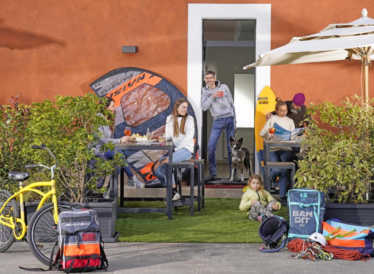 "La Locanda" Campione Del Garda Hostel Eksteriør bilde