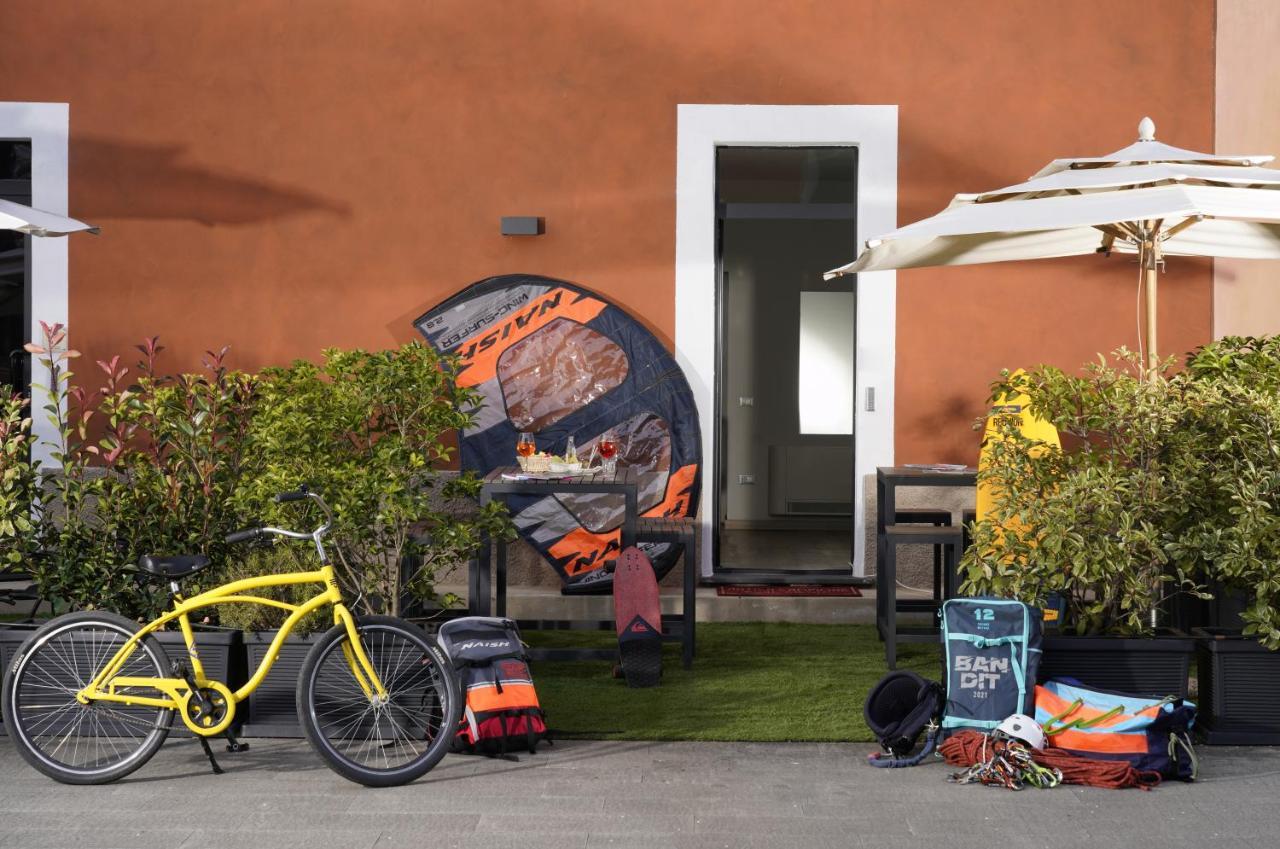 "La Locanda" Campione Del Garda Hostel Eksteriør bilde